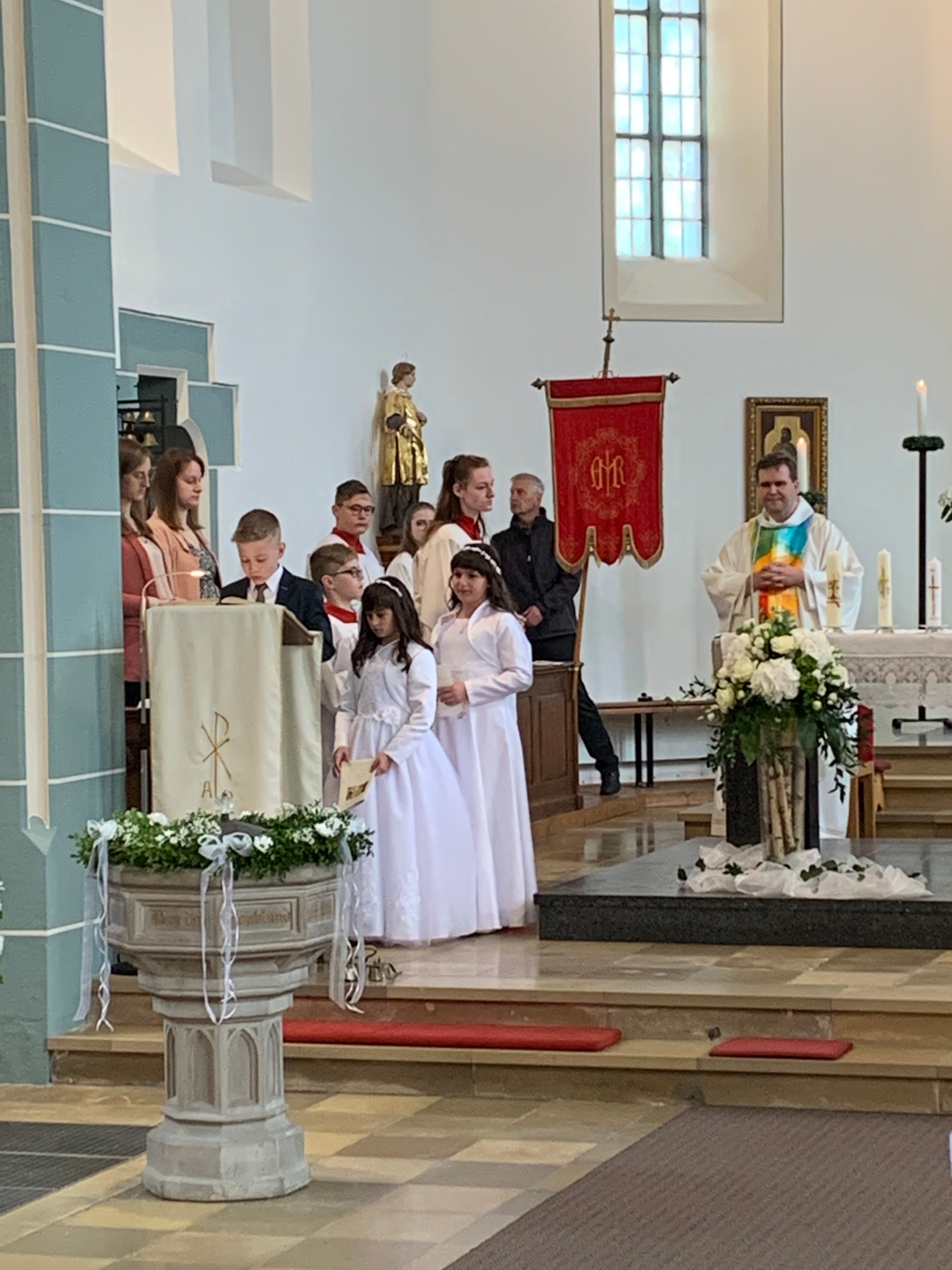 Erst- und Jubelkommunion in Tschirn