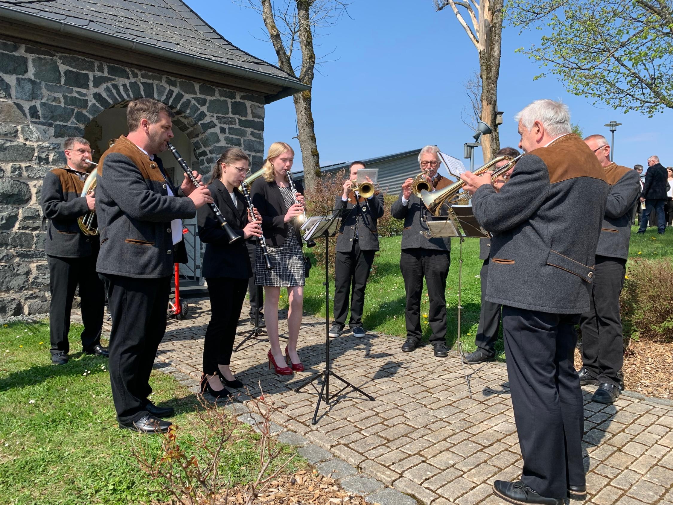 Erst- und Jubelkommunion in Tschirn