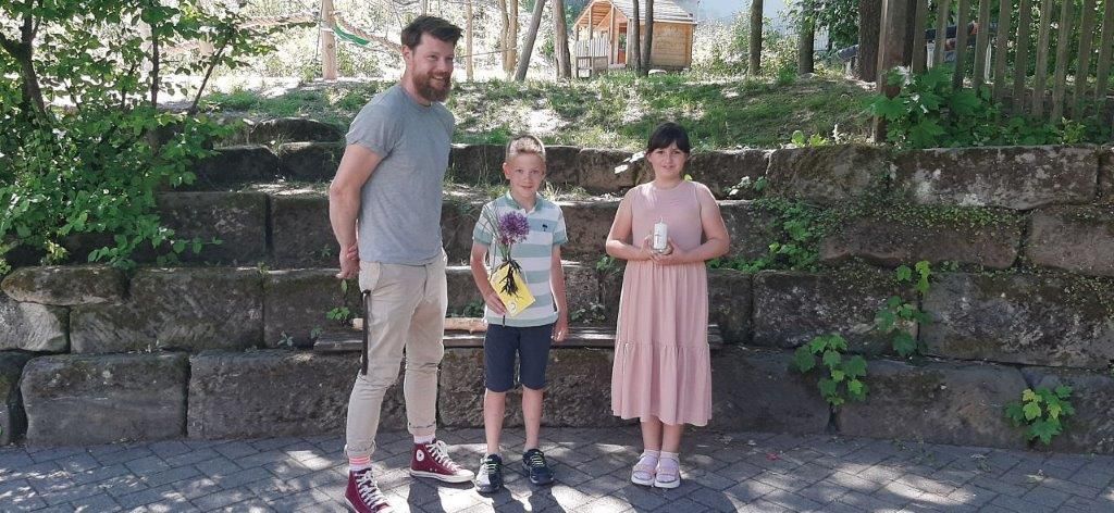 Kommunionkinder spenden für Kinderhaus Sternstunden in Kulmbach