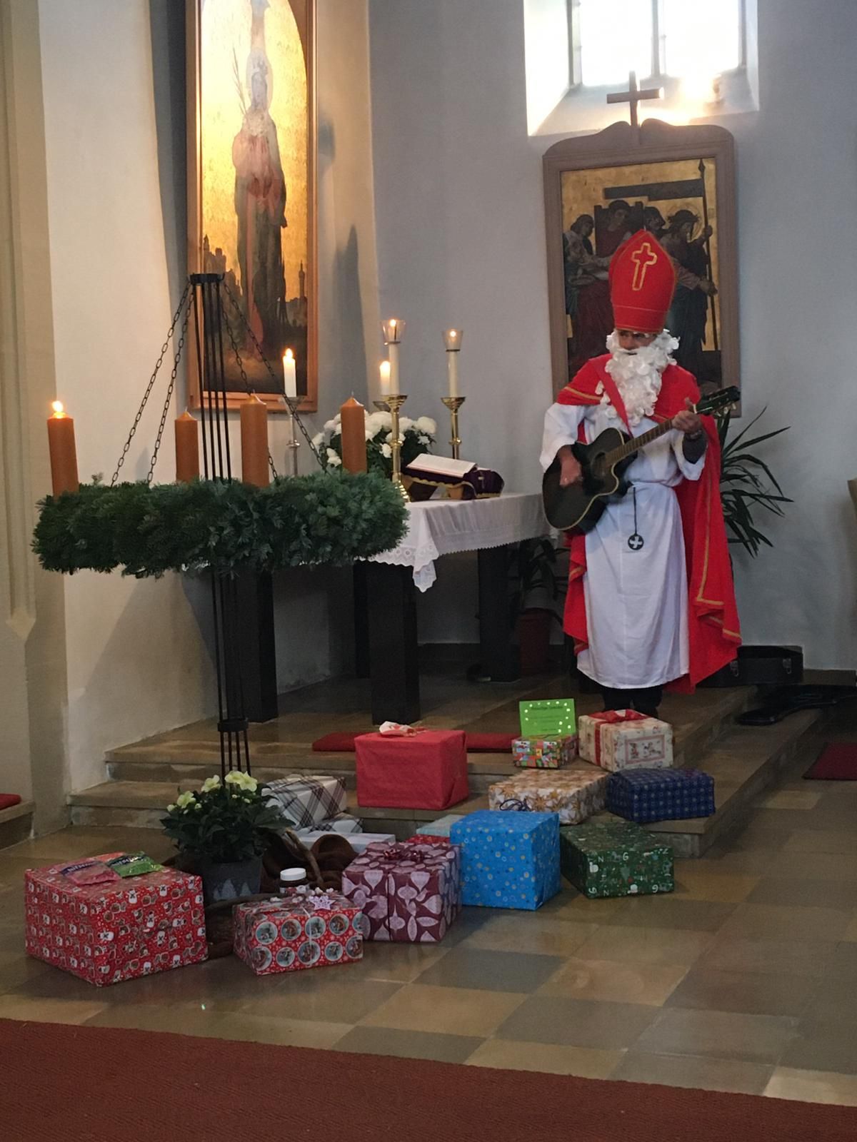 Nikolaus on Tour in Tschirn