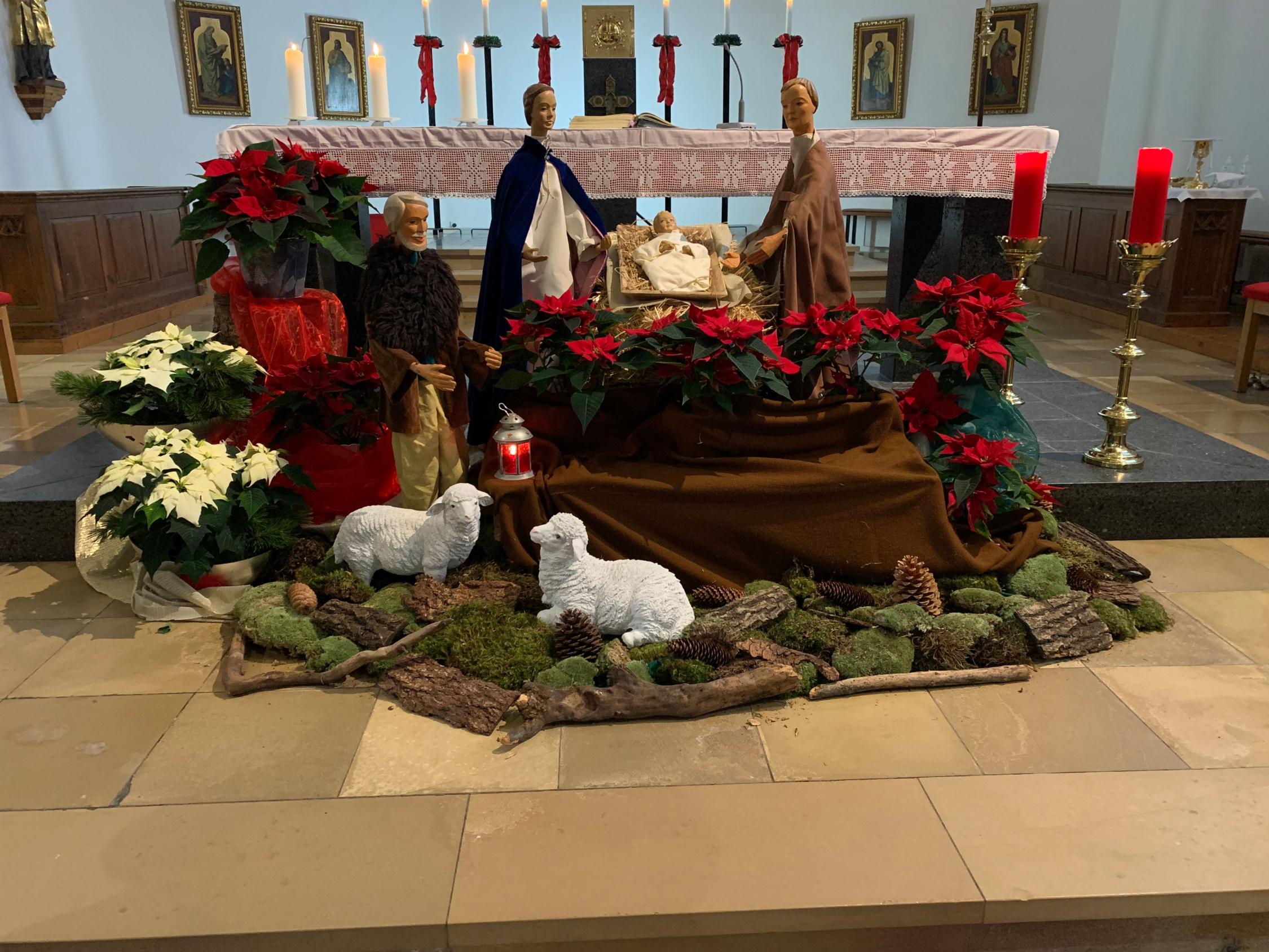 Christmette in Tschirn